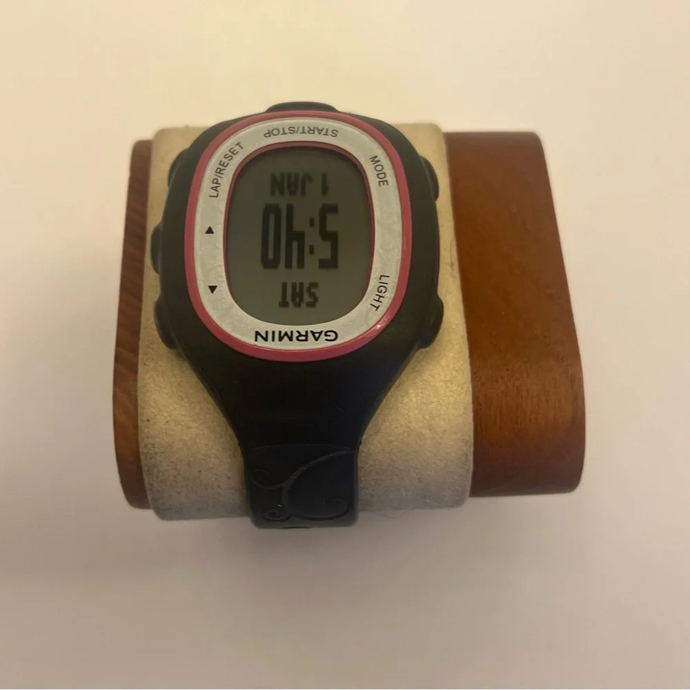 Garmin‎ FR70 W (brand new batteries)